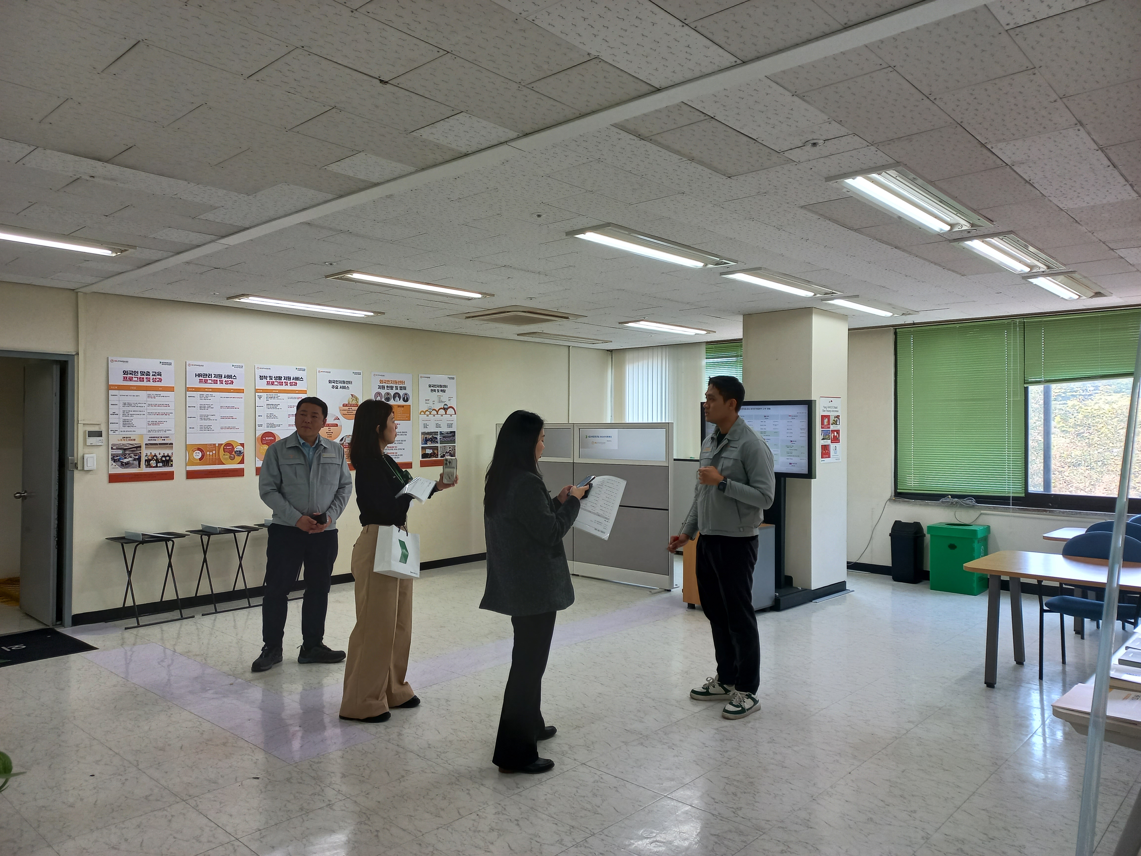 에이치알스탠다드, 조선일보와 함께한 투어 현장